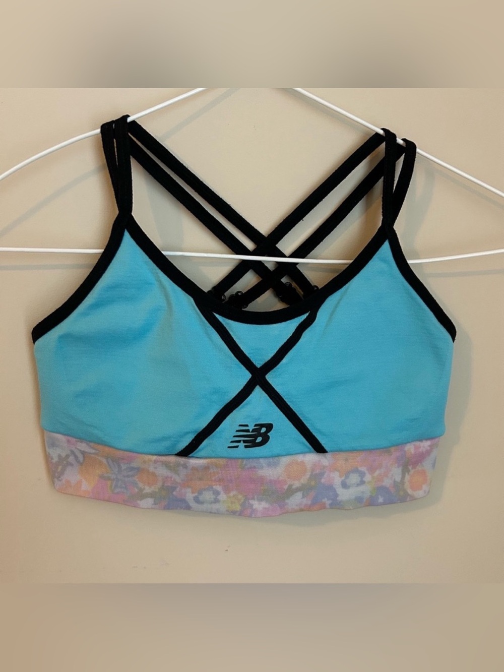 💥New Balance Teal Floral Sports Bra Crisscrossing Back Straps Workout Top Sz S